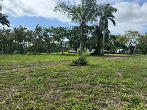 24000 SW 167th Avenue Homestead FL 33031