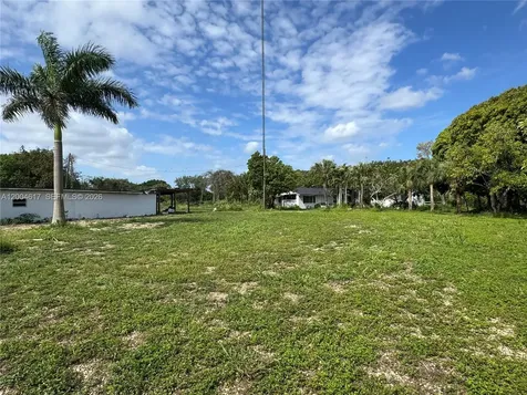 24000 SW 167th Avenue Homestead FL 33031