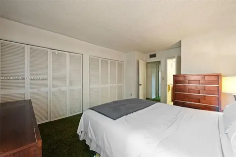 709 Curtiss Parkway Miami Springs FL 33166
