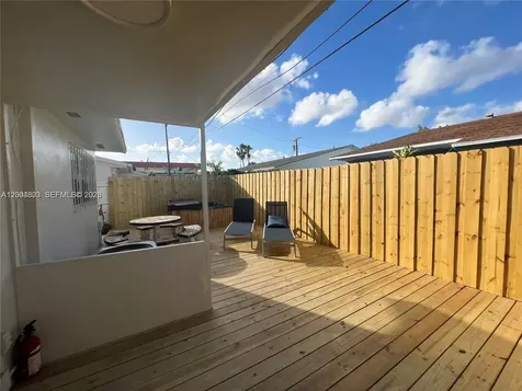15 SE 13th Street Dania Beach FL 33004