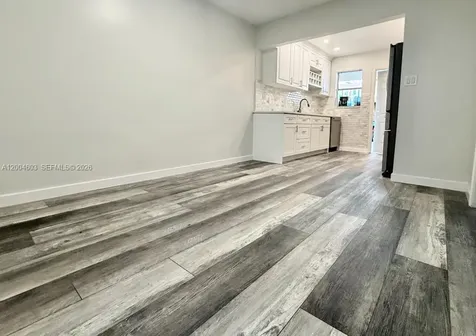 15 SE 13th Street Dania Beach FL 33004