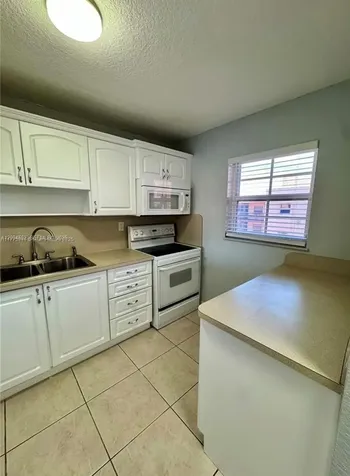 1855 W 60th Street Hialeah FL 33012