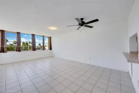 1551 NE Miami Gardens Drive Miami FL 33179