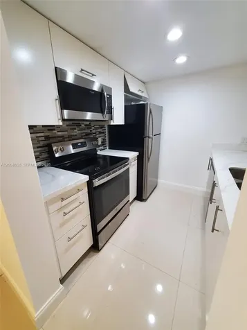 8100 Geneva Court Doral FL 33166