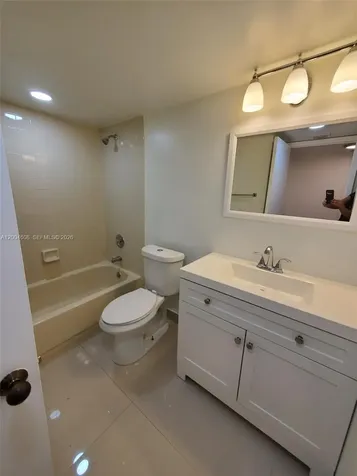 8100 Geneva Court Doral FL 33166