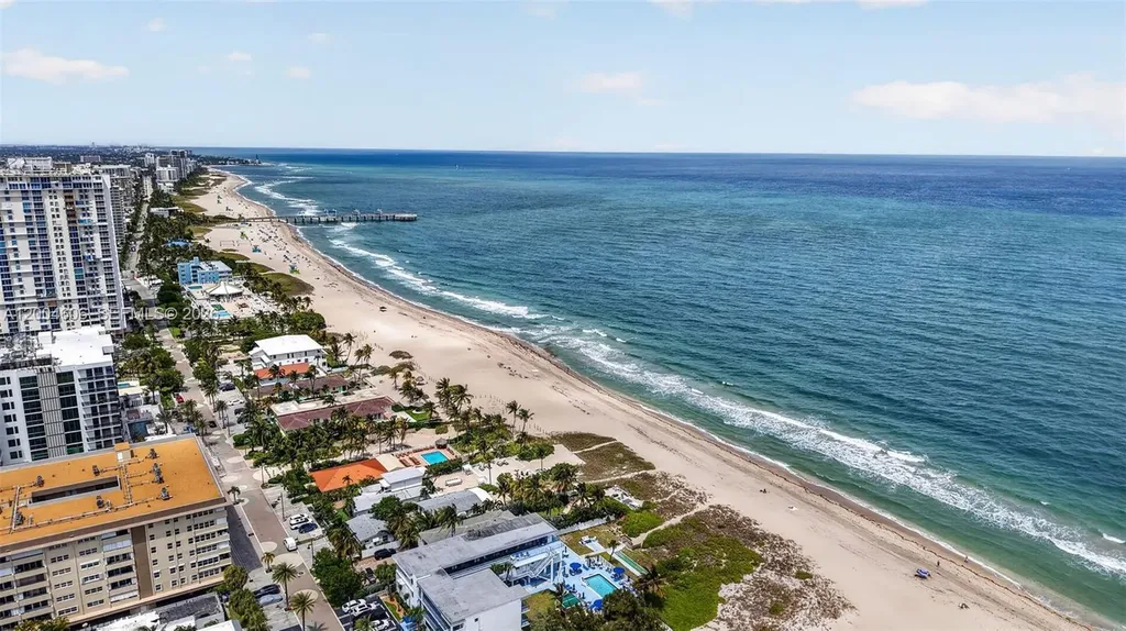 3210 SE 10th Street Pompano Beach FL 33062