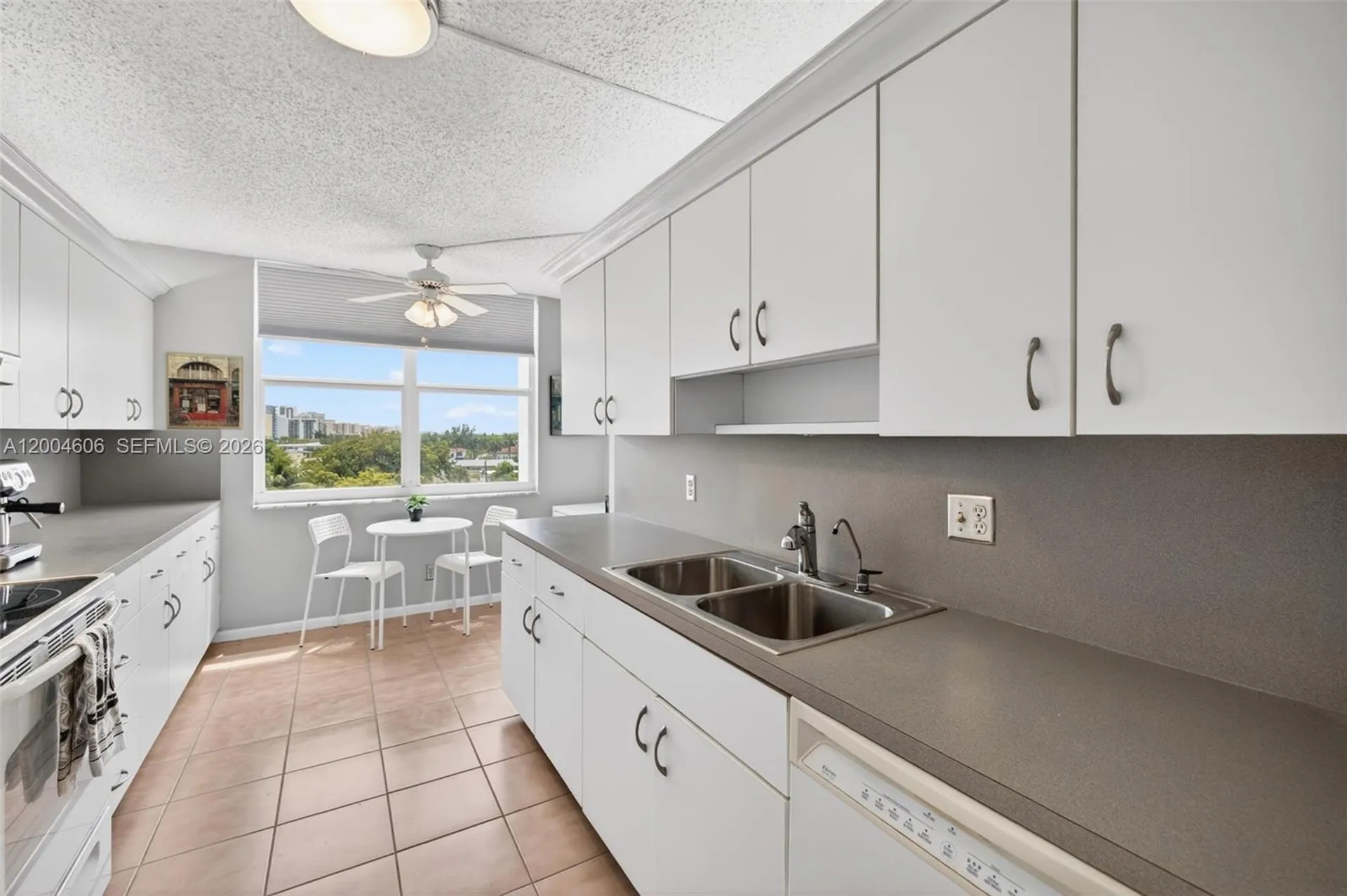 3210 SE 10th Street Pompano Beach FL 33062