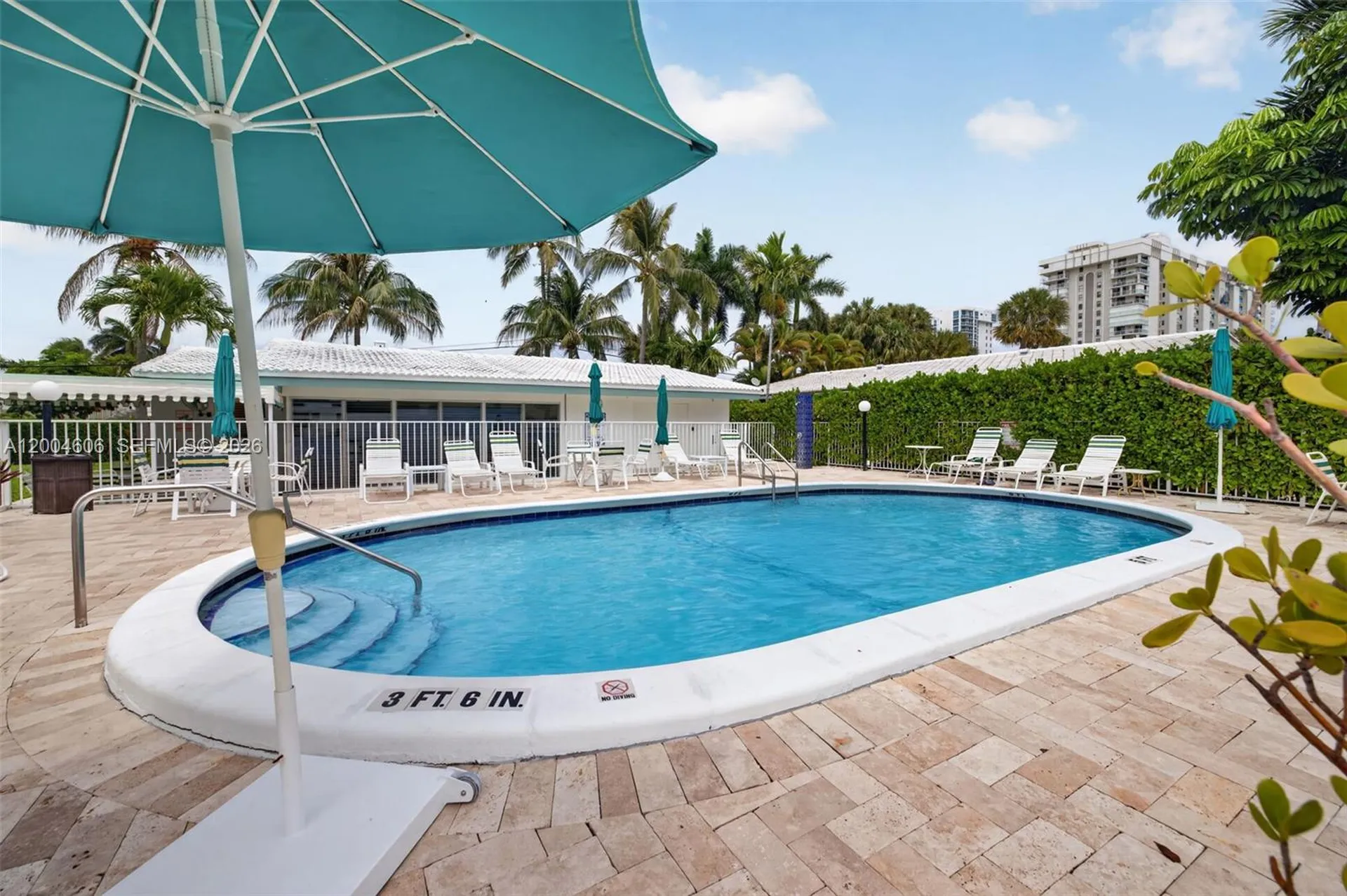 3210 SE 10th Street Pompano Beach FL 33062