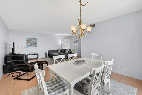 3210 SE 10th Street Pompano Beach FL 33062