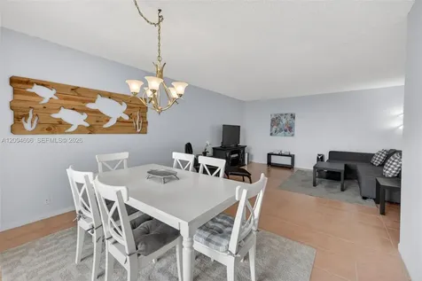 3210 SE 10th Street Pompano Beach FL 33062