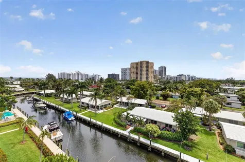 3210 SE 10th Street Pompano Beach FL 33062