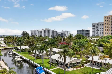 3210 SE 10th Street Pompano Beach FL 33062