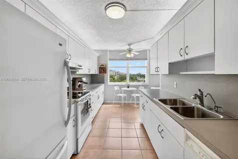 3210 SE 10th Street Pompano Beach FL 33062