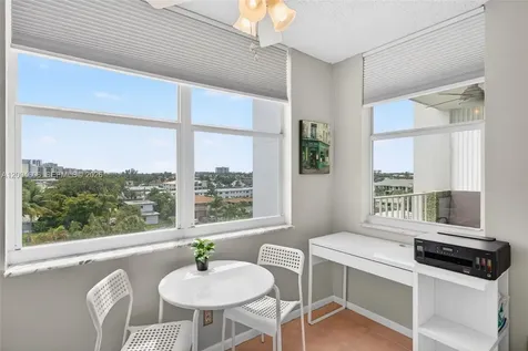 3210 SE 10th Street Pompano Beach FL 33062