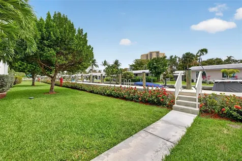 3210 SE 10th Street Pompano Beach FL 33062