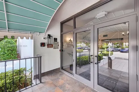 3210 SE 10th Street Pompano Beach FL 33062