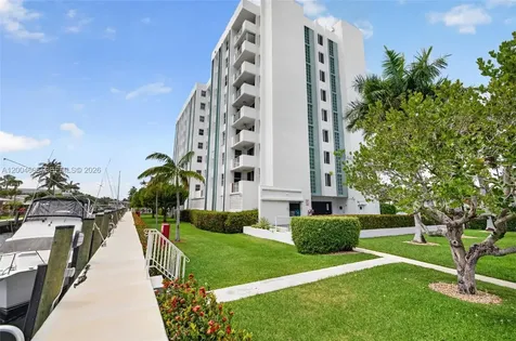 3210 SE 10th Street Pompano Beach FL 33062