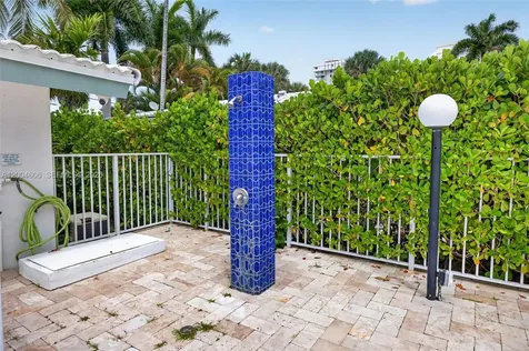 3210 SE 10th Street Pompano Beach FL 33062