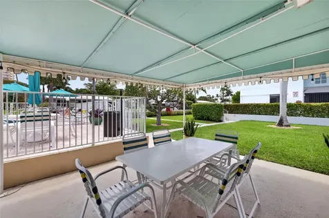 3210 SE 10th Street Pompano Beach FL 33062