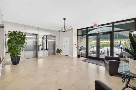 3210 SE 10th Street Pompano Beach FL 33062