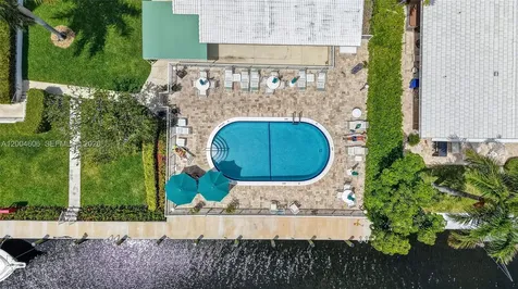 3210 SE 10th Street Pompano Beach FL 33062