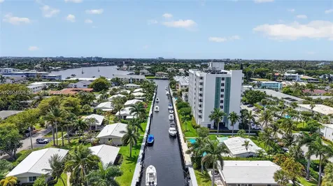 3210 SE 10th Street Pompano Beach FL 33062