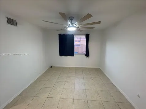 8423 NW 138th Terrace Miami Lakes FL 33016
