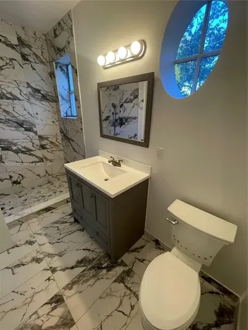 8423 NW 138th Terrace Miami Lakes FL 33016