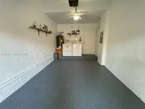 8423 NW 138th Terrace Miami Lakes FL 33016