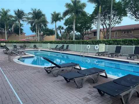 8423 NW 138th Terrace Miami Lakes FL 33016
