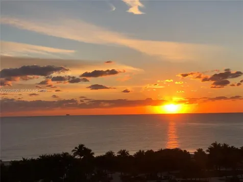 1 N Ocean Boulevard Pompano Beach FL 33062