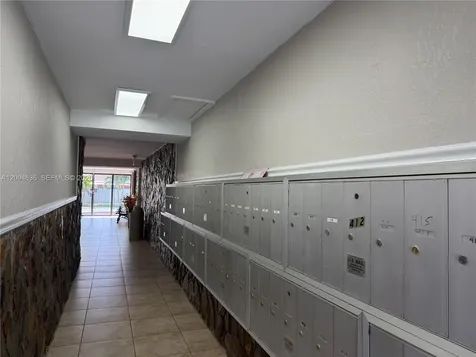 6950 W 6th Avenue Hialeah FL 33014
