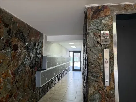 6950 W 6th Avenue Hialeah FL 33014