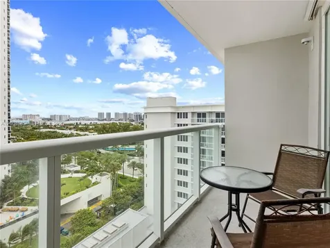 19201 Collins Avenue Sunny Isles Beach FL 33160