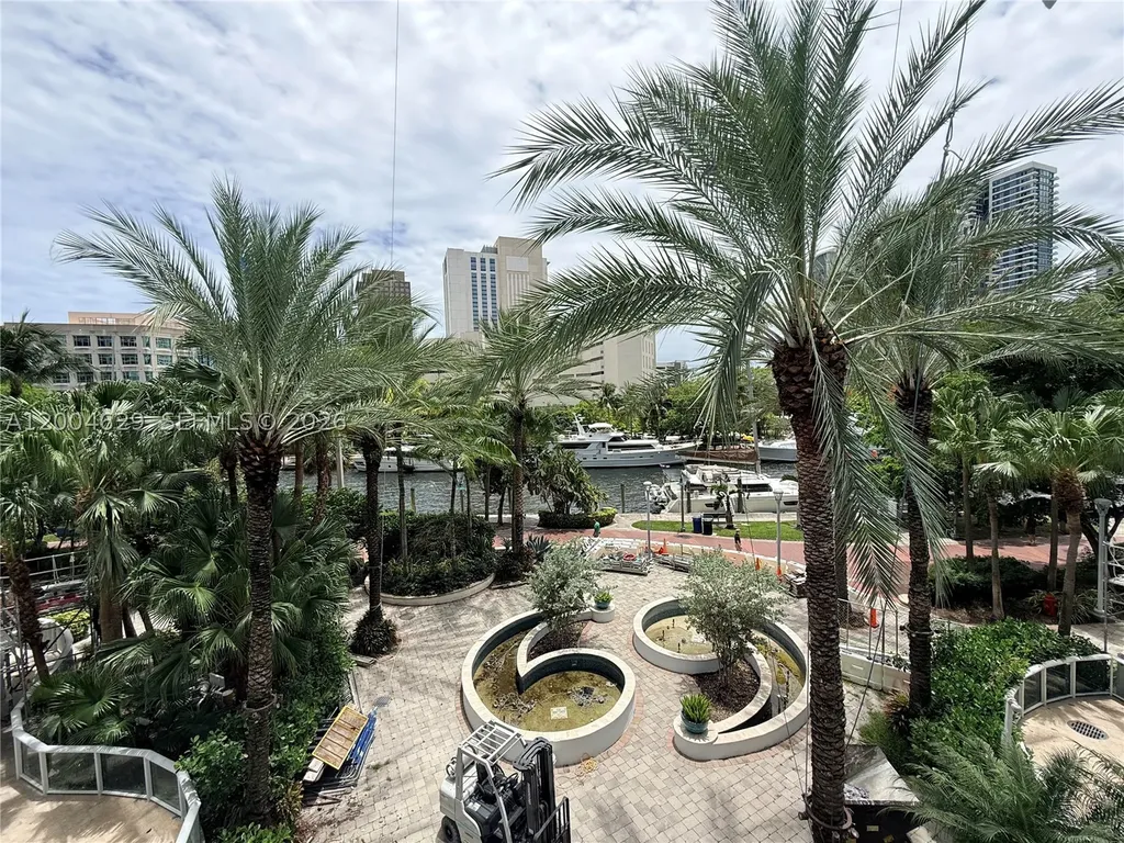 333 Las Olas Way Fort Lauderdale FL 33301