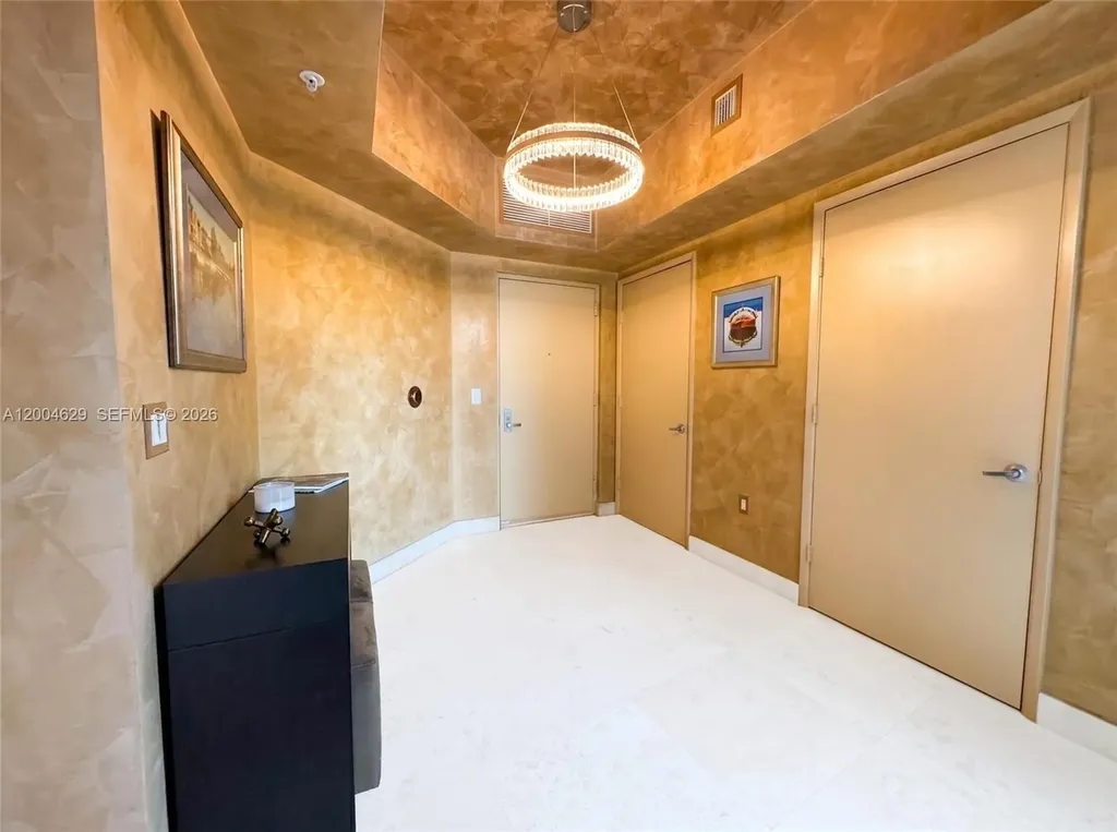 333 Las Olas Way Fort Lauderdale FL 33301