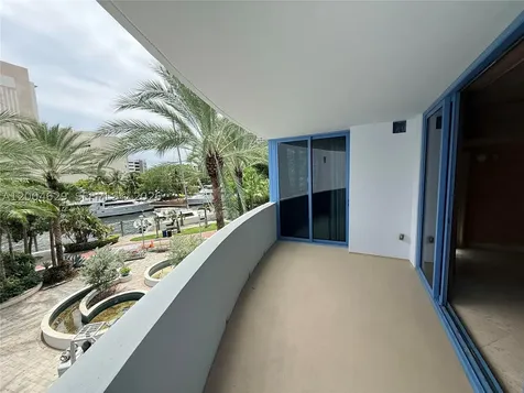 333 Las Olas Way Fort Lauderdale FL 33301