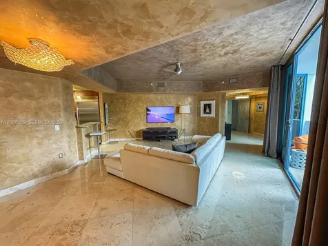 333 Las Olas Way Fort Lauderdale FL 33301