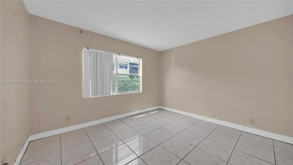9964 Twin Lakes Drive Coral Springs FL 33071