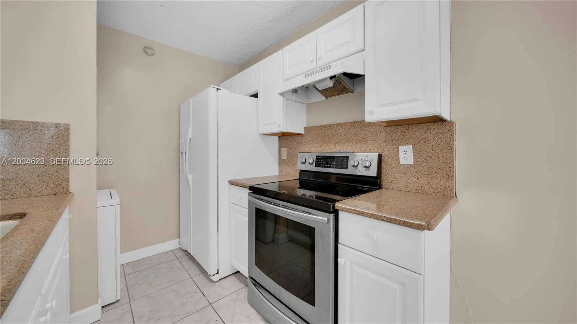 9964 Twin Lakes Drive Coral Springs FL 33071