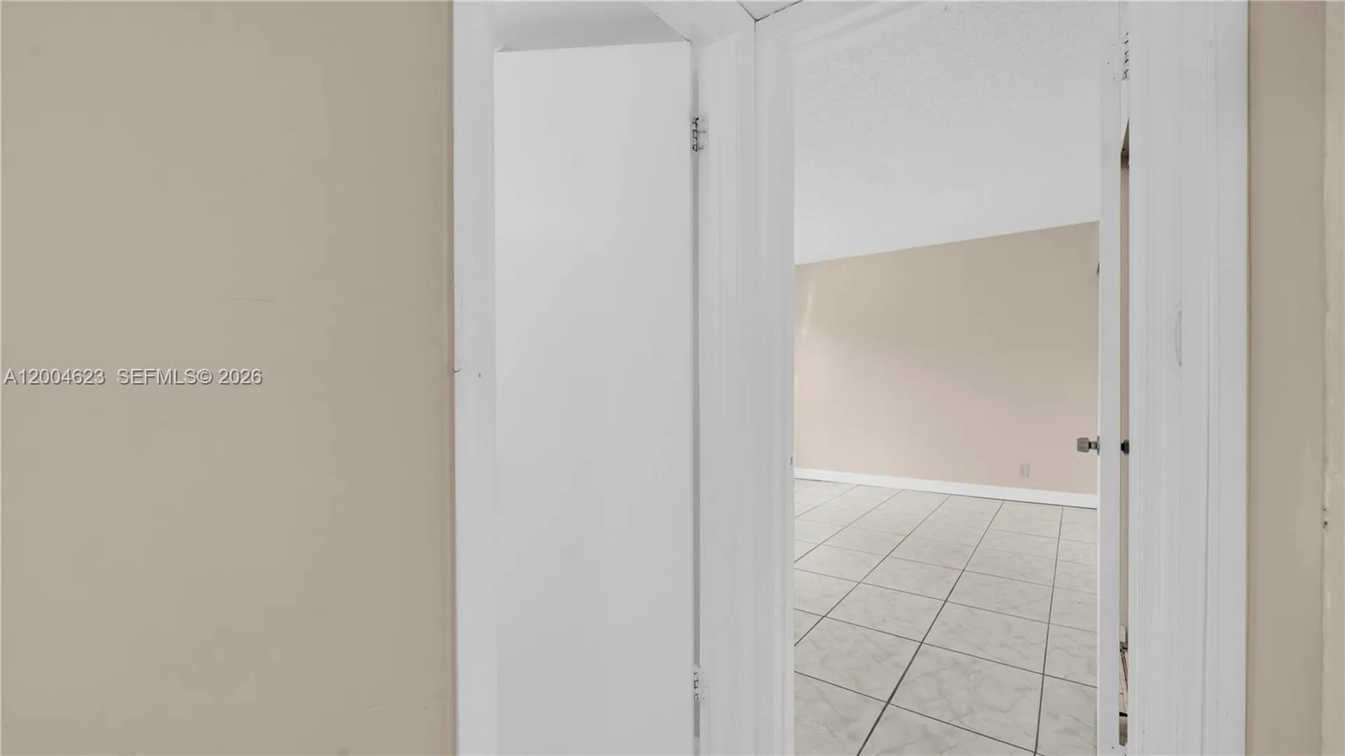 9964 Twin Lakes Drive Coral Springs FL 33071