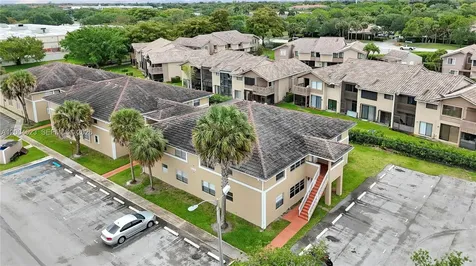 9964 Twin Lakes Drive Coral Springs FL 33071