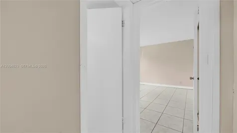 9964 Twin Lakes Drive Coral Springs FL 33071