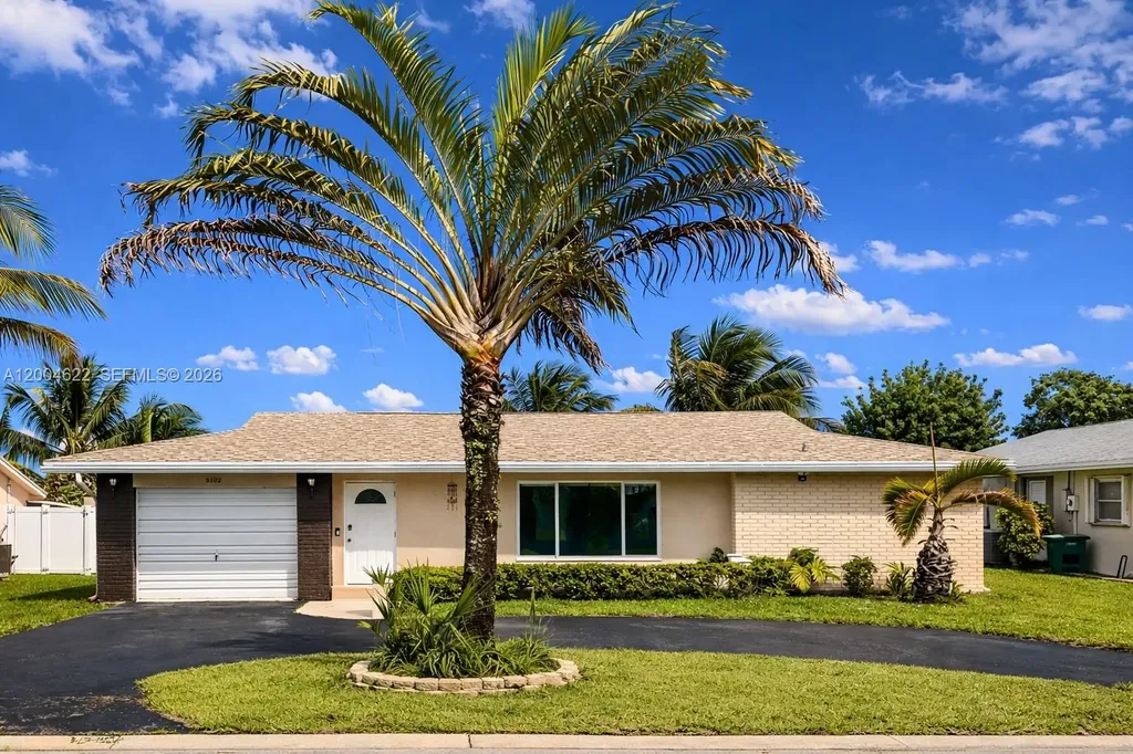 8102 NW 96th Terrace Tamarac FL 33321