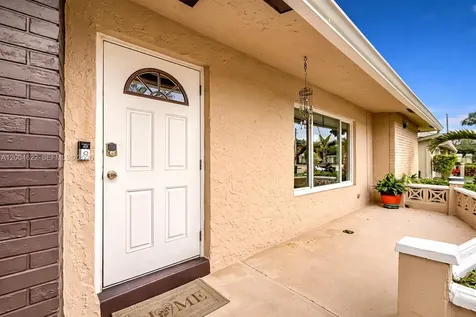 8102 NW 96th Terrace Tamarac FL 33321