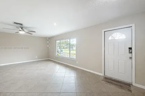 8102 NW 96th Terrace Tamarac FL 33321