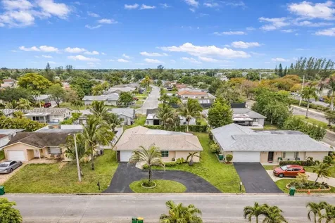 8102 NW 96th Terrace Tamarac FL 33321