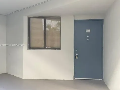 8215 SW 152nd Avenue Miami FL 33193