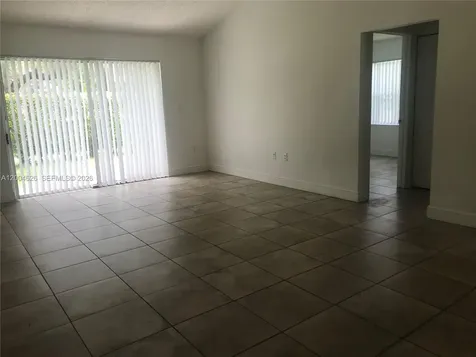 3825 NW 90th Avenue Sunrise FL 33351