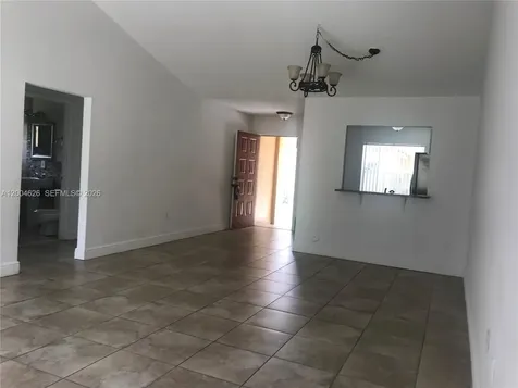 3825 NW 90th Avenue Sunrise FL 33351